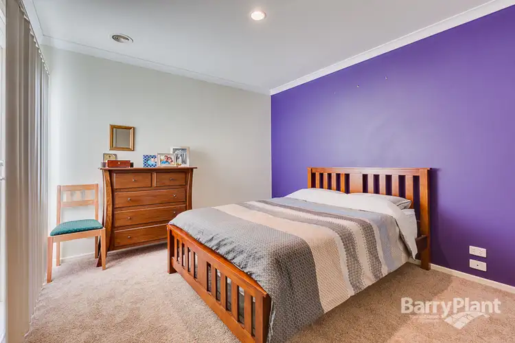 Fifth view of Homely house listing, 7 Tintern Loop, Hillside VIC 3037