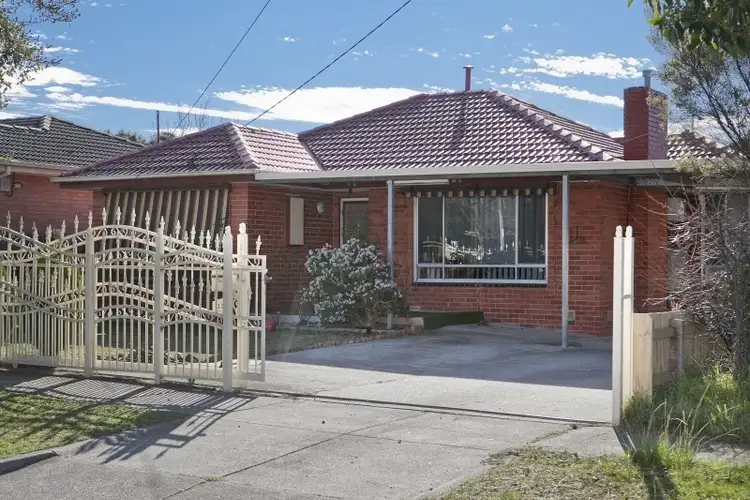 11 Waratah Drive, Dandenong North VIC 3175