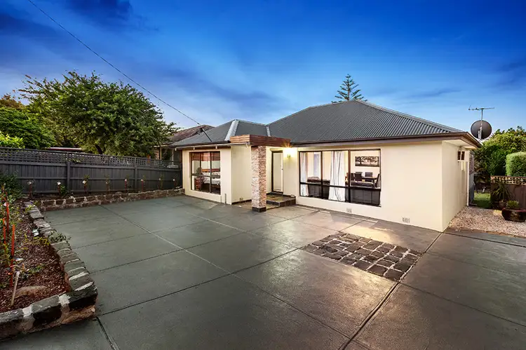 255 Burwood Highway, Burwood East VIC 3151