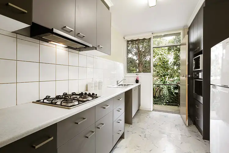 Second view of Homely unit listing, 4/212 Waterdale Road, Ivanhoe VIC 3079