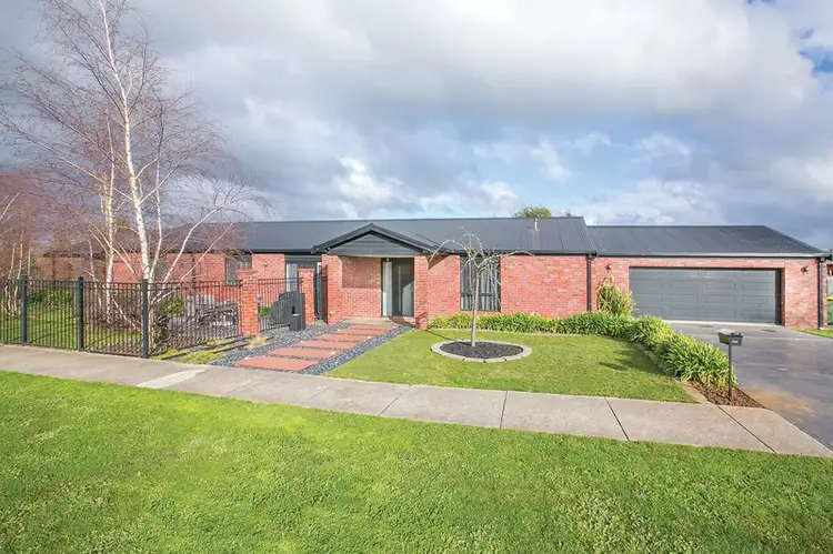 1 West End, Delacombe VIC 3356