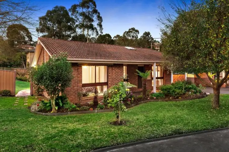 1/8 Weidlich Road, Eltham North VIC 3095