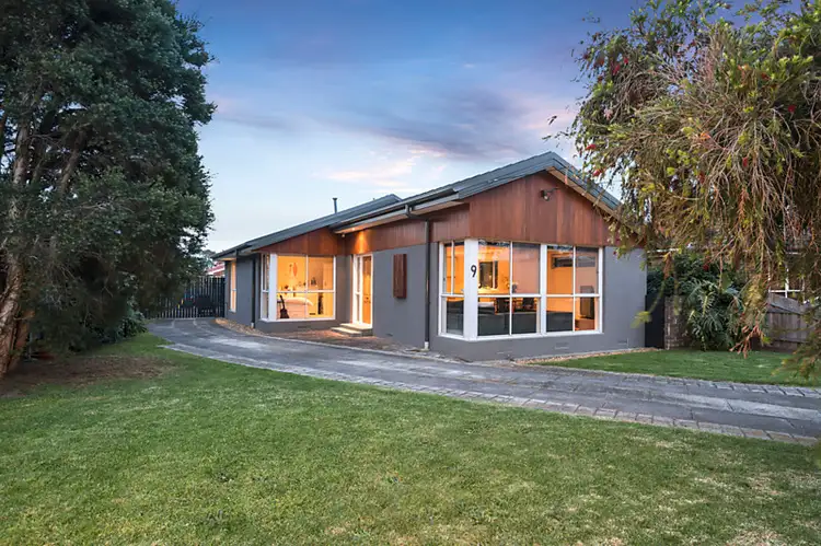 9 Dolphin Street, Aspendale VIC 3195