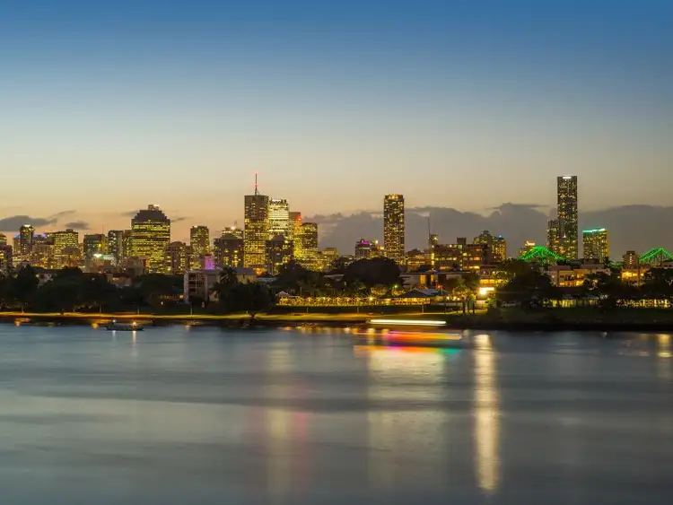 4/52 WYNNUM ROAD, Norman Park QLD 4170