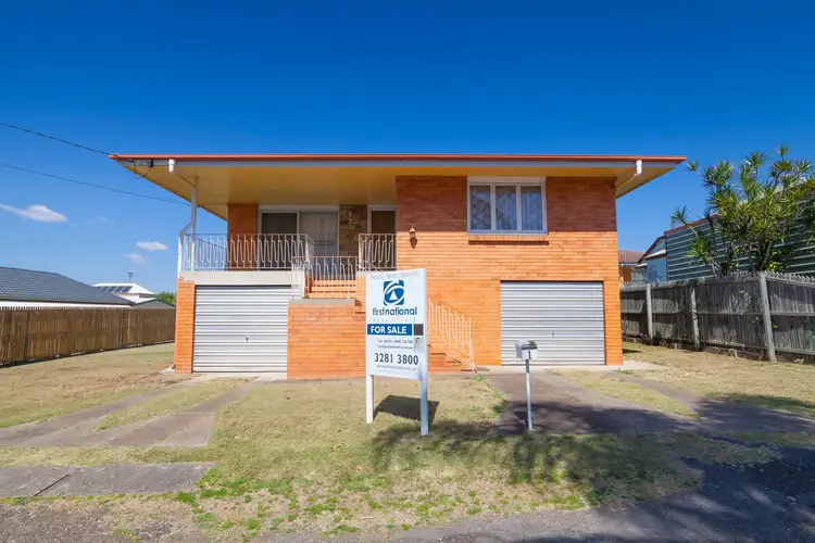 1 Long Lane, Silkstone QLD 4304