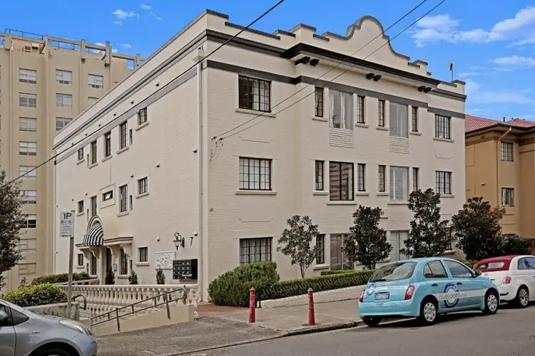 1/7 East Crescent Street, Mcmahons Point NSW 2060
