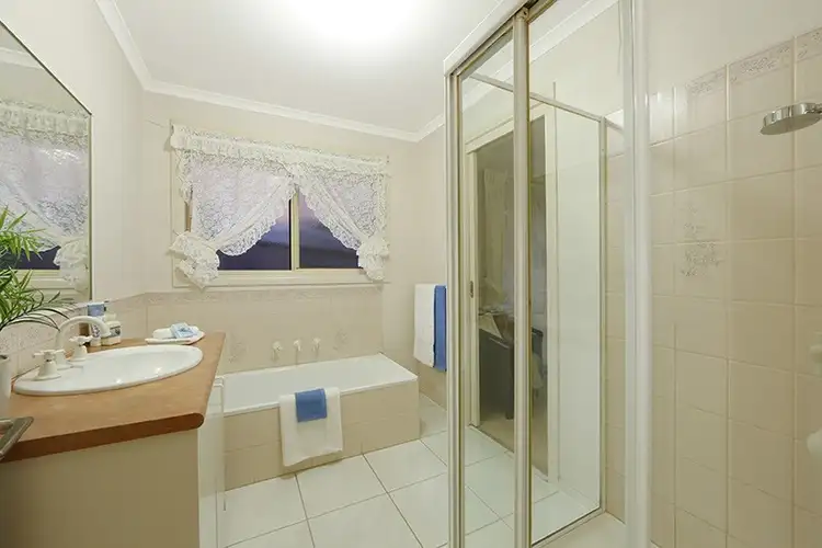 Sixth view of Homely house listing, 2/3 Kenworth Court, Rowville VIC 3178