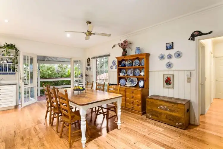 Fifth view of Homely house listing, 10 Goodlet Place, Eltham VIC 3095