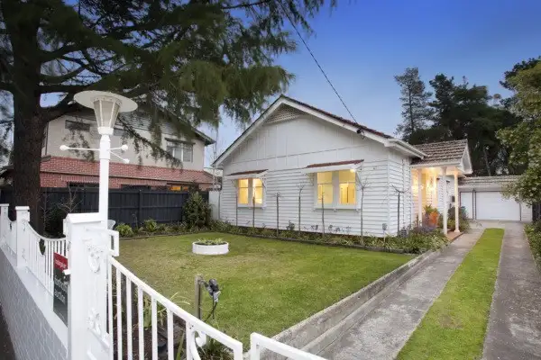 47 Montclair Avenue, Brighton VIC 3186