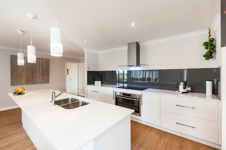 Fourth view of Homely house listing, 7 Lakeway Retreat, Dawesville WA 6211