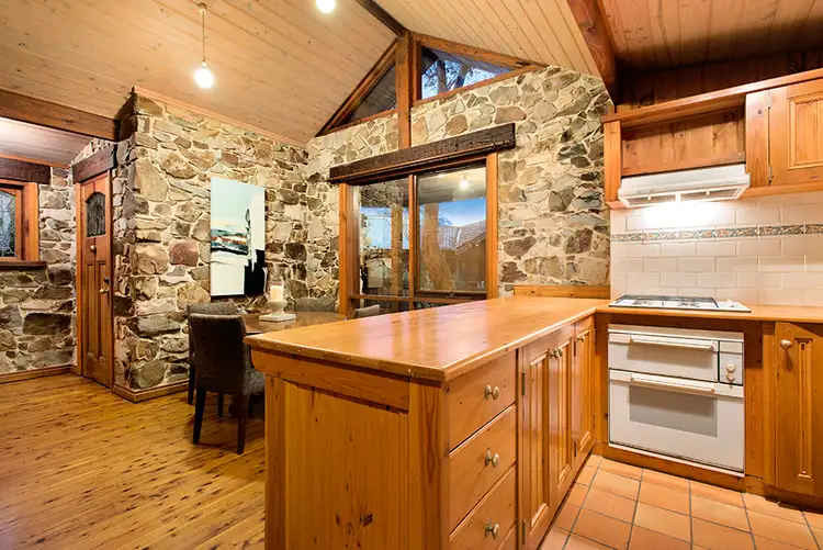 Fifth view of Homely house listing, 8 Paltara Court, Eltham VIC 3095