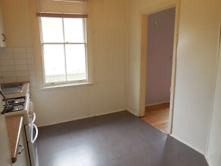 Fifth view of Homely house listing, 10 Sanita Street, Goulburn NSW 2580