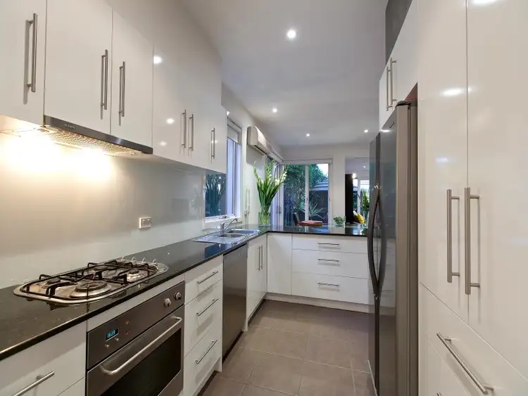 Fifth view of Homely townhouse listing, 1/38 Williams Street, Frankston VIC 3199