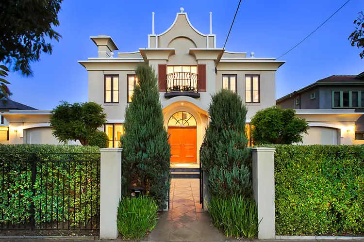 2 Margarita Street, Hampton VIC 3188