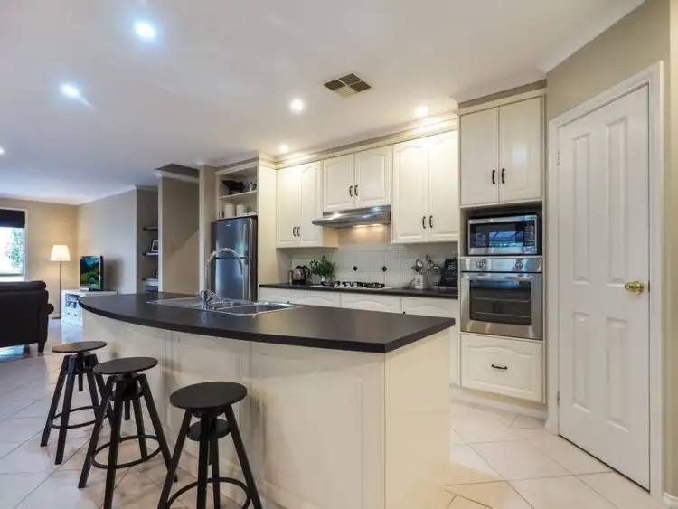 Sixth view of Homely house listing, 1 Turnbull Court, Woodside SA 5244