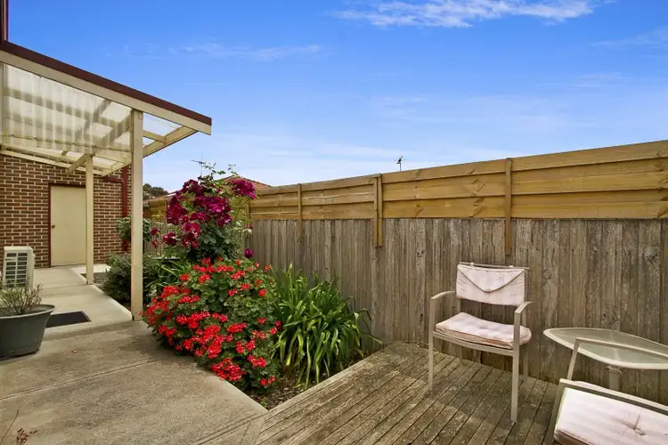 Sixth view of Homely house listing, 2/62 Sutherland Street, Kilmore VIC 3764