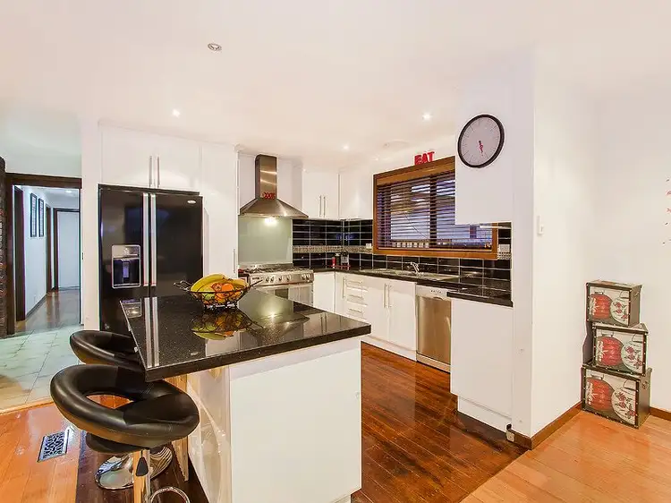 Third view of Homely house listing, 5 Narong Place, Keilor Downs VIC 3038