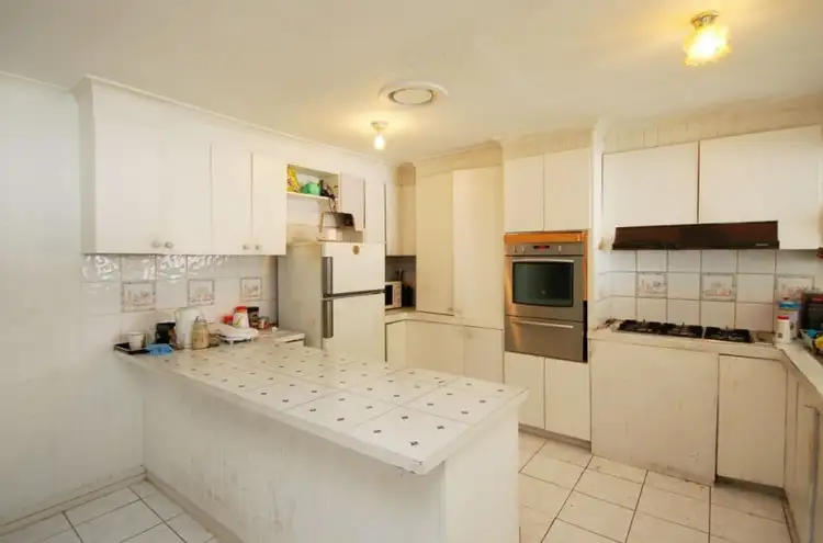 Fifth view of Homely house listing, 18 Ruby Court, Meadow Heights VIC 3048