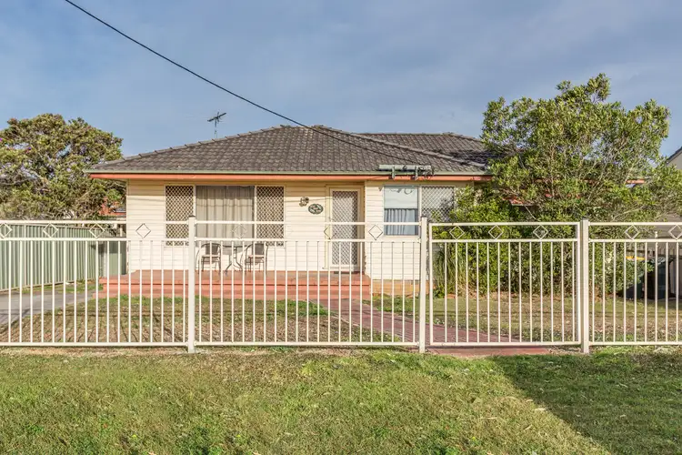 Main view of Homely house listing, 25 Kookaburra Parade, Woodberry NSW 2322