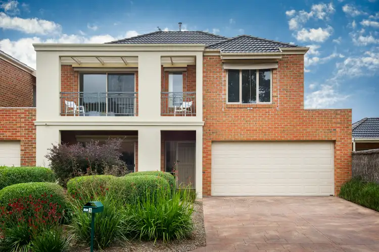 3 Stringyleaf Grove, Mitcham VIC 3132