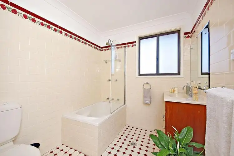 Fifth view of Homely house listing, 122 Queen Street, Revesby NSW 2212