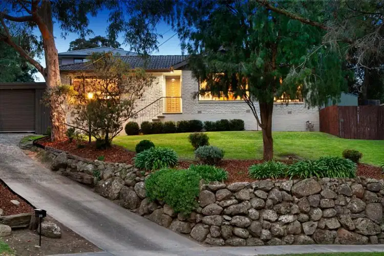 29 Bowen Road, Doncaster East VIC 3109