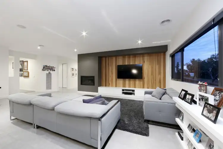 Sixth view of Homely house listing, 1 Hayes Court, Lysterfield VIC 3156
