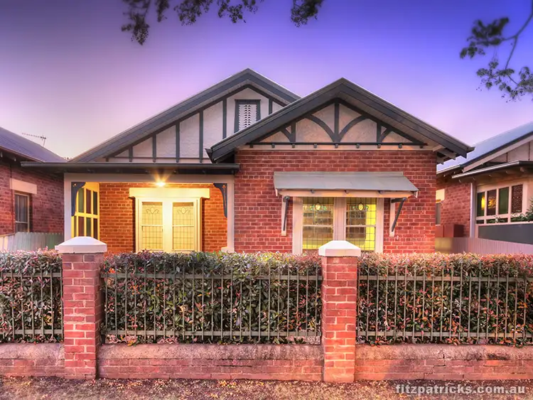 62 Peter Street, Wagga Wagga NSW 2650