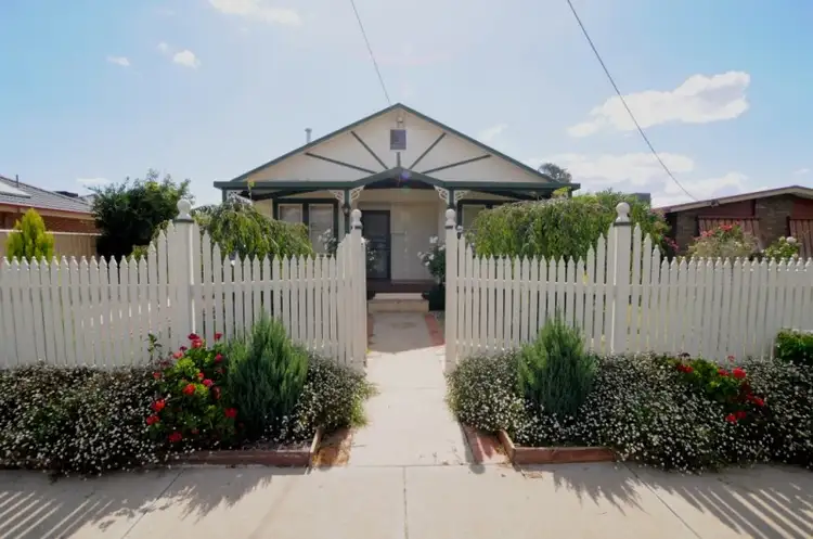 Main view of Homely house listing, 15 Burns Street, Wangaratta VIC 3677