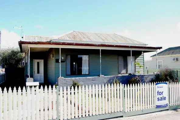 8 Allen Crescent, Stawell VIC 3380