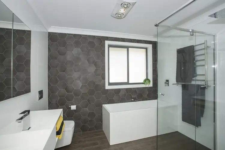 Fifth view of Homely house listing, 34 Evelyn Crescent, Thornton NSW 2322