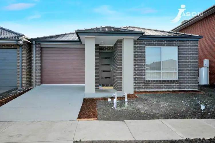 30 Honey Flower Way, Greenvale VIC 3059