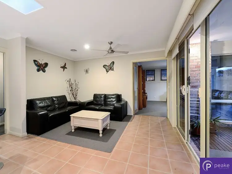 Fifth view of Homely house listing, 9 Grange Circuit, Beaconsfield VIC 3807