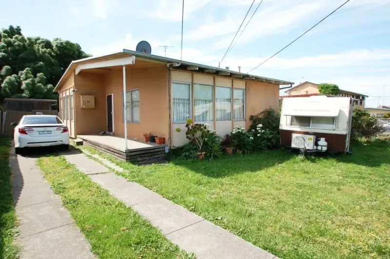 Main view of Homely house listing, 20 Calivil Street, Dallas VIC 3047