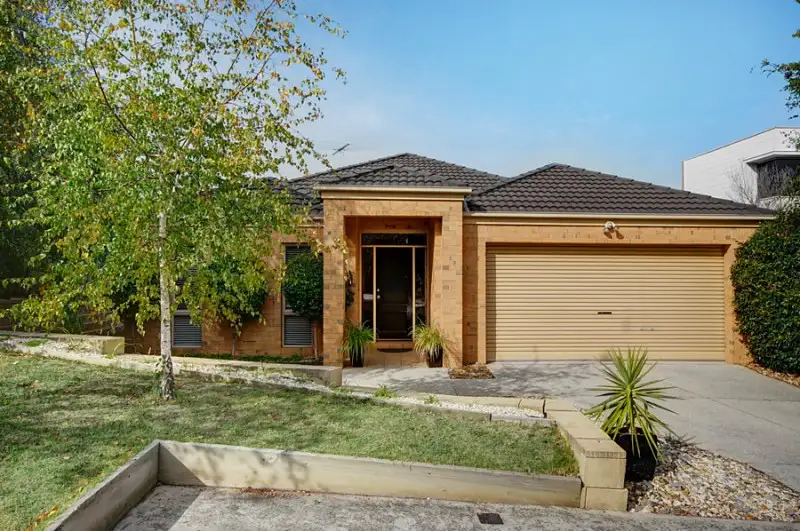 Main view of Homely house listing, 8 Dione Mews, Wandana Heights VIC 3216