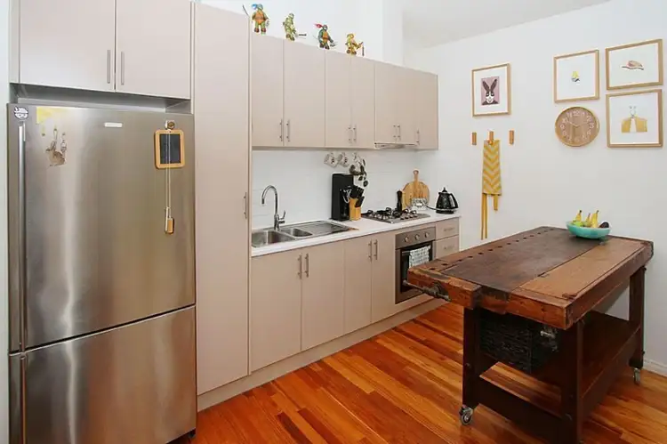 Fourth view of Homely unit listing, 4/88 Purinuan Road, Reservoir VIC 3073