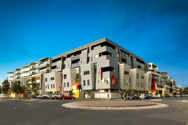 B213/8 Rouse Street, Port Melbourne VIC 3207