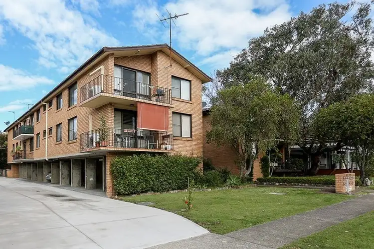 2/47 Mitchell Street, Merewether NSW 2291