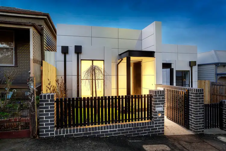 19 Hardiman Street, Kensington VIC 3031