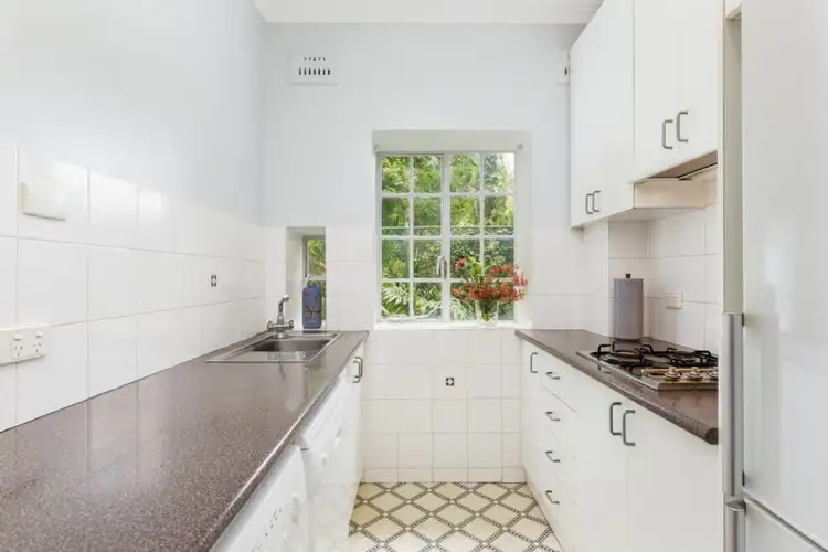 Fifth view of Homely apartment listing, 2/19 East Crescent Street, Mcmahons Point NSW 2060