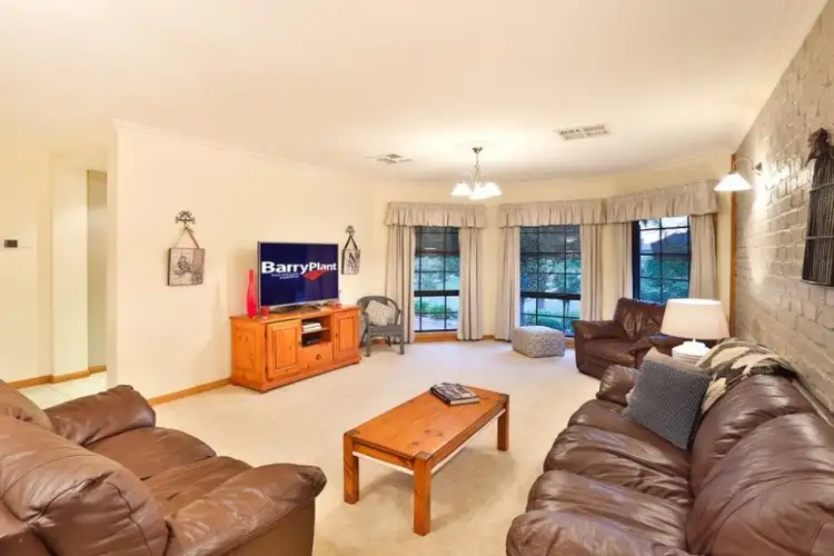 Second view of Homely house listing, 3 Crockett Court, Mildura VIC 3500