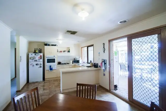 Fifth view of Homely house listing, 3 Clyde Court, Echuca VIC 3564