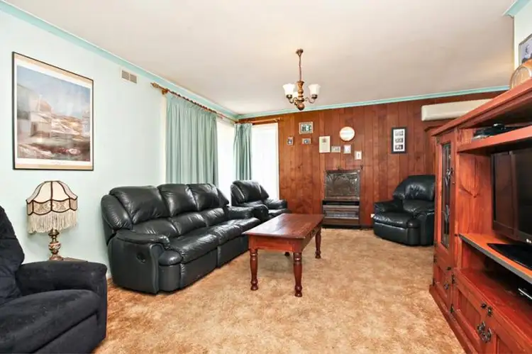 Second view of Homely house listing, 15 Dummett Avenue, Hoppers Crossing VIC 3029