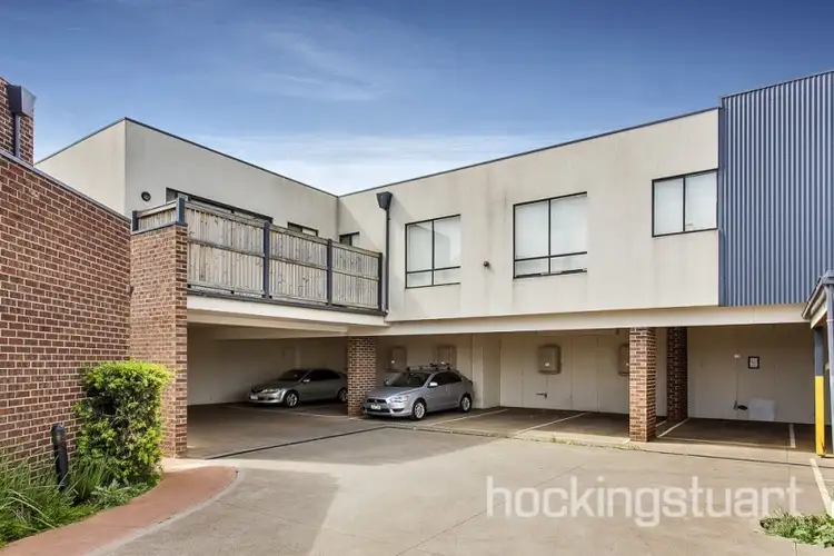 26/9 Petrea Place, Melton West VIC 3337