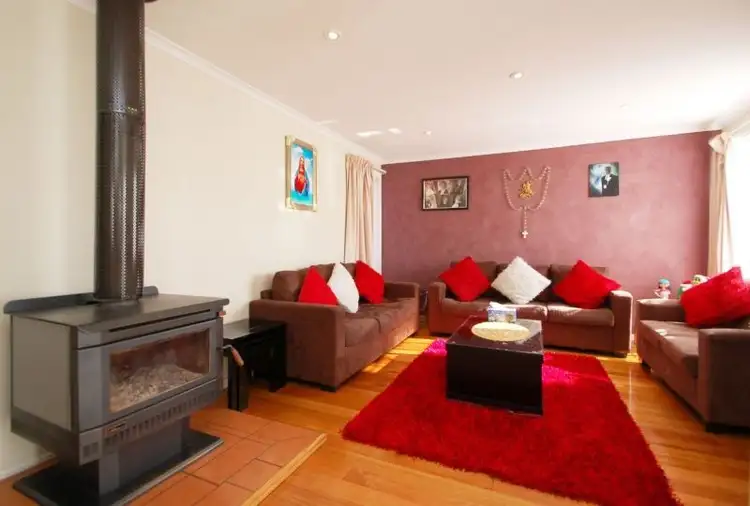 Third view of Homely house listing, 21 Redwood Close, Meadow Heights VIC 3048
