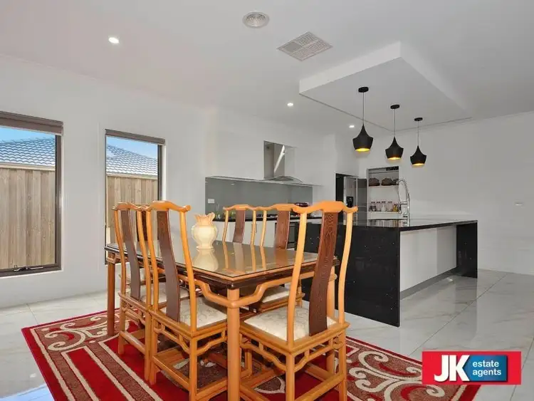 Sixth view of Homely house listing, 4 Rider Court, Tarneit VIC 3029