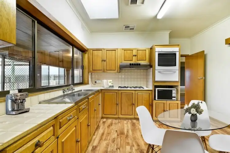 Fifth view of Homely house listing, 1/31 Russell Street, Campbellfield VIC 3061