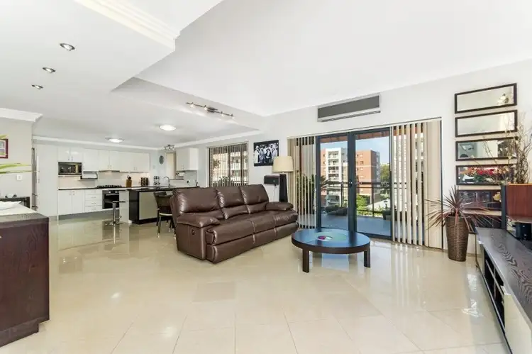 28/9-11 Bathurst Street, Liverpool NSW 2170