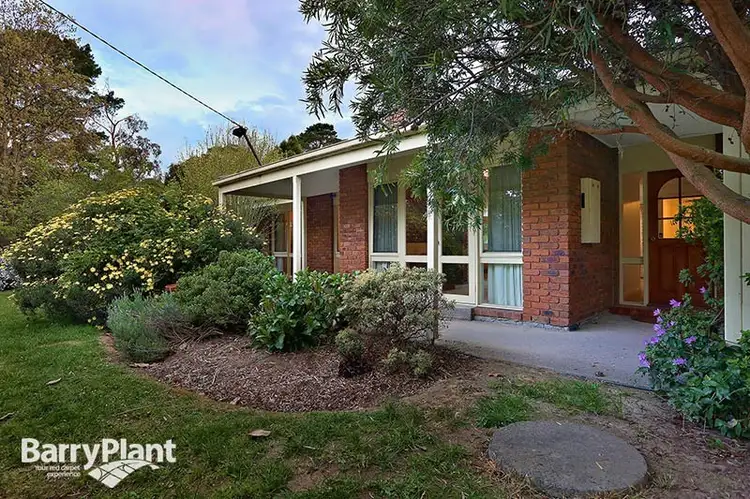 9 Mangans Road, Lilydale VIC 3140