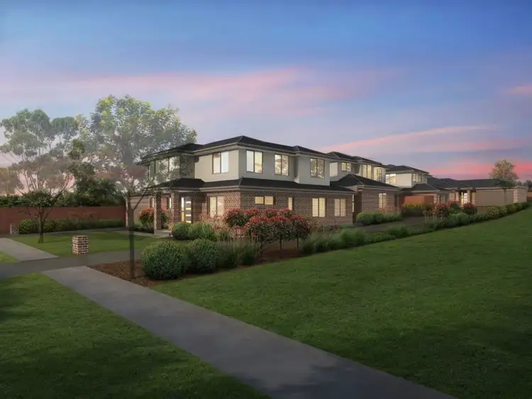 Main view of Homely townhouse listing, 2/21 Gladys Grove, Croydon VIC 3136